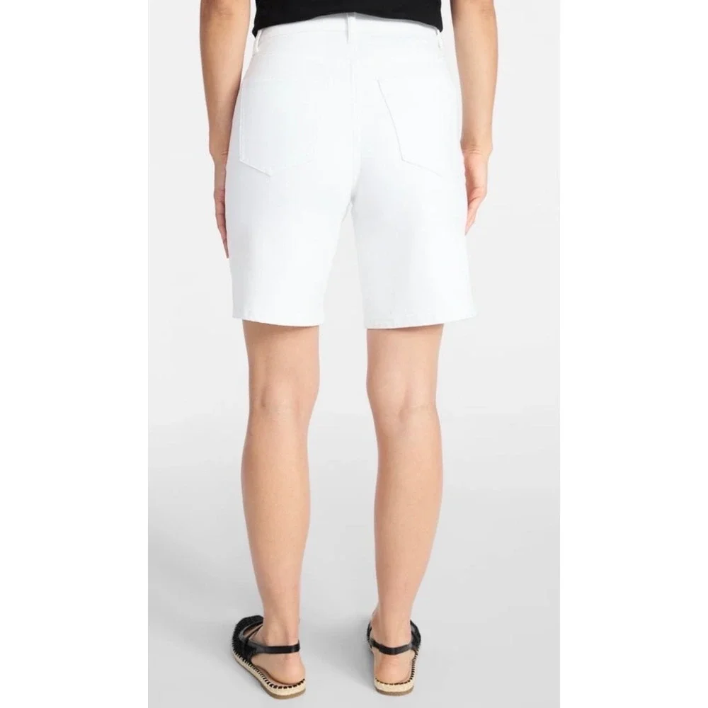 Clean Girl High Rise Bermuda Denim Coastal NEW Shorts White Size 10 9 Inch
